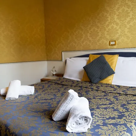 Ih Piazza Di Spagna View - Luxury Guest house Rome