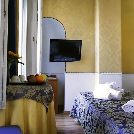 Guest house Ih Piazza Di Spagna View - Luxury 3*