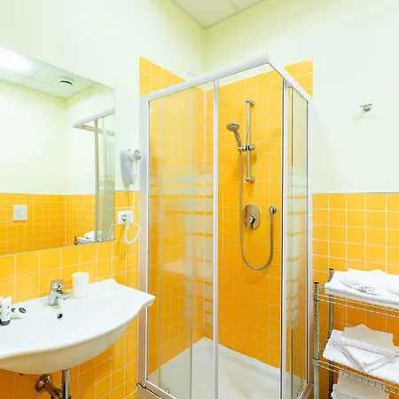 Hotel Central Lodge Hotel 3*