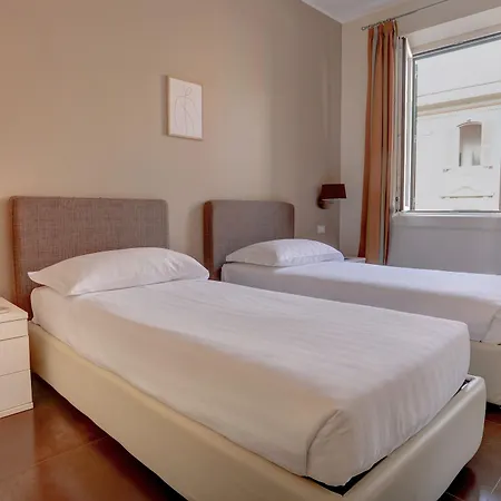 Colosseo Gardens - My Extra Apartment Rome