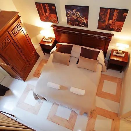 La Maison Del Corso 2* Rome