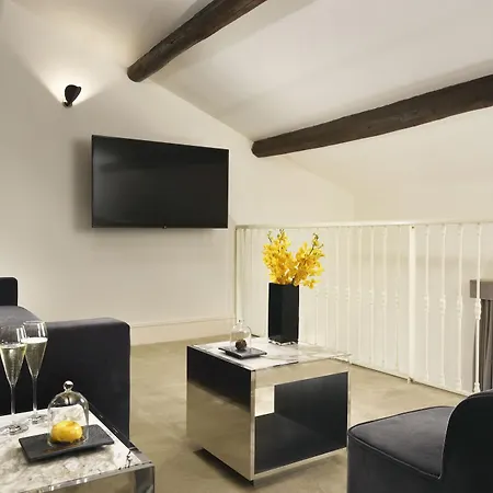 The First Dolce - Preferred & Hotel Rome