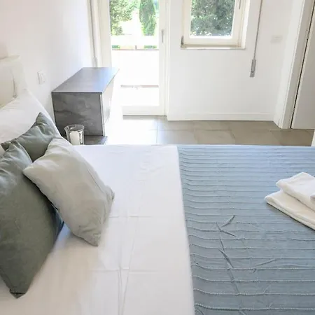Apartment Laura Sweet Con Piscina Rome