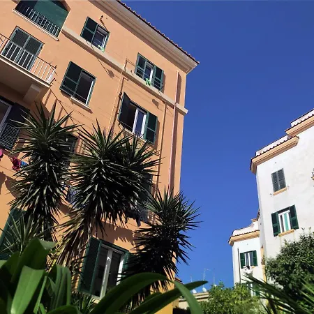Garbatella House