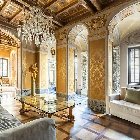 Casa Aurea By Burghesius Rome