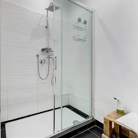 Bmga L House 2bdr Near Vatican Apartment *