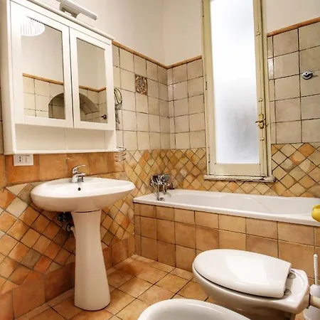 Apartment Charming Vatican Largeapt By Yh Rome