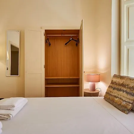 Apartment Irex - Cavour Private *
