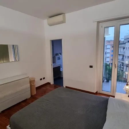 Apartment Piano - Intero A *