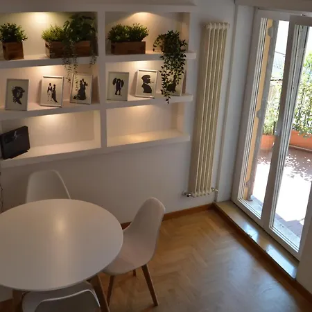 Apartment Domi - *