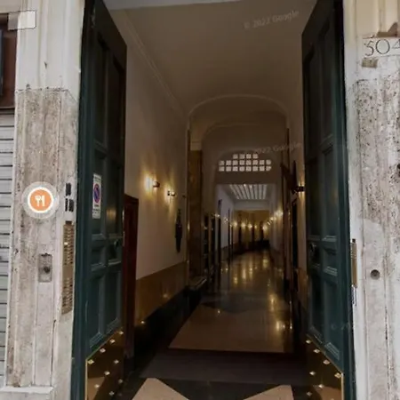 4 Townhouse By The Spanish Steps