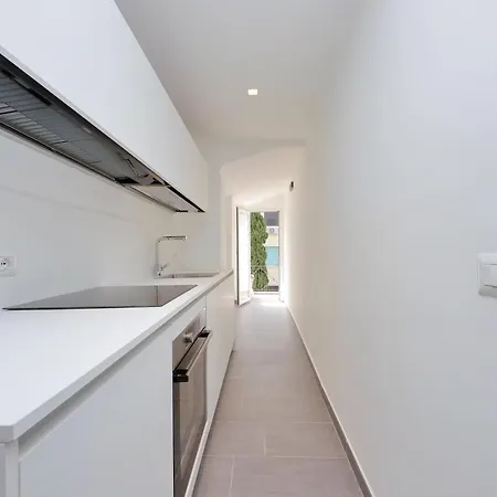 Gasthuis Youroom Monteverde - *