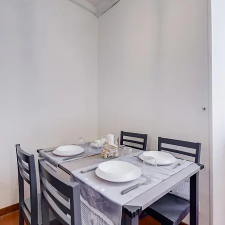 Pigna Apartment