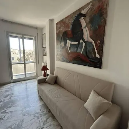 Tiberia Apartment *