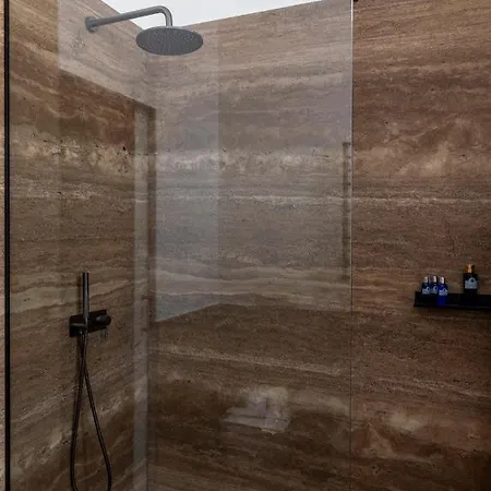 Le Di Andrea - Luxe Apartment Rome