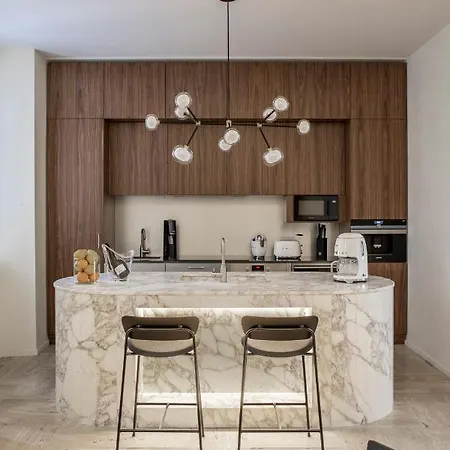 Le Di Andrea - Luxe Apartment *