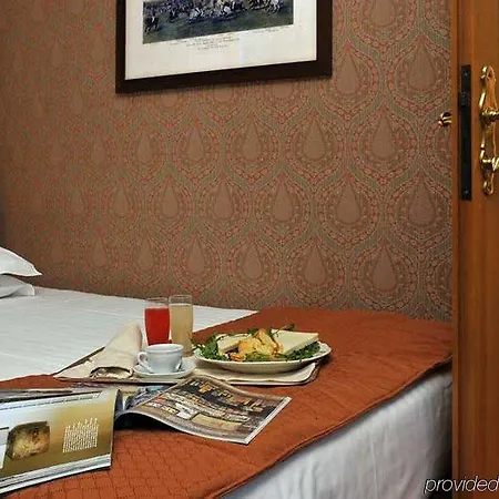 Polo 4* Roma