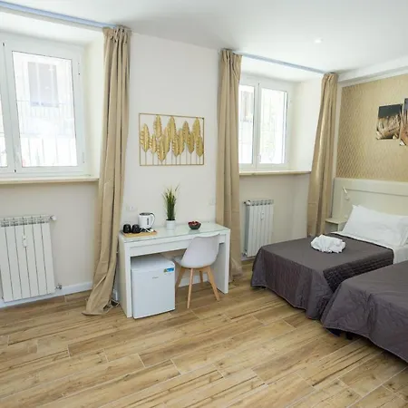 Guest house Sant'erasmo Rome
