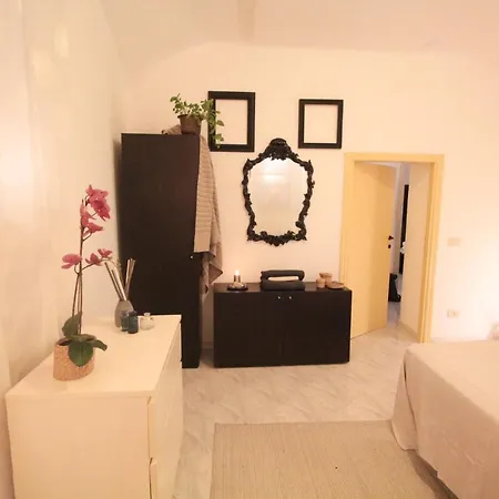 Appartamento I Colori Di Nini A Trastevere *