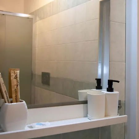 Апартаменты Casa Q163a Tuscolana Next To Metro *