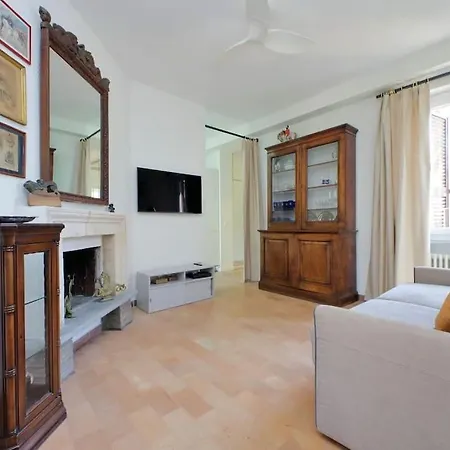 Anita Apartment *