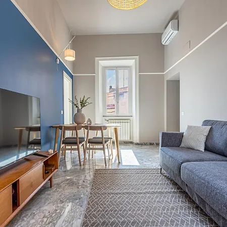 Apartment 37 Monti *