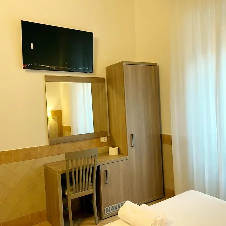 Alex Square Hotel 3*
