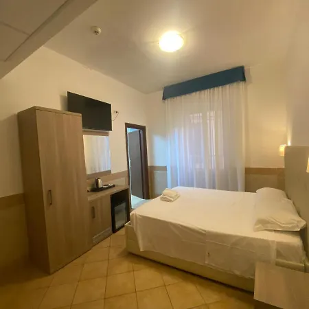 Alex Square Hotel