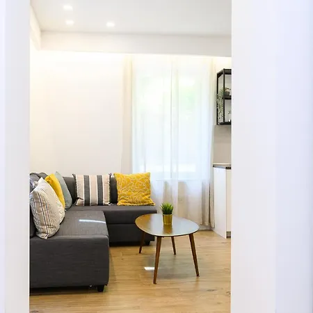 Modern & Elegant By Ndp Rent * Roma