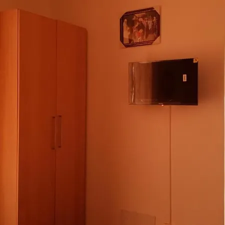 Guest house Your In *