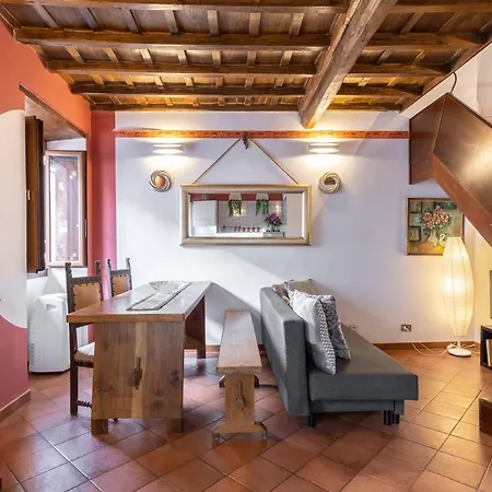 Manilio Ghetto Ancient Apartment Rome