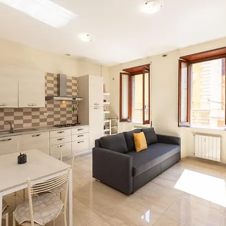 Apartament Vatican Museum By In *