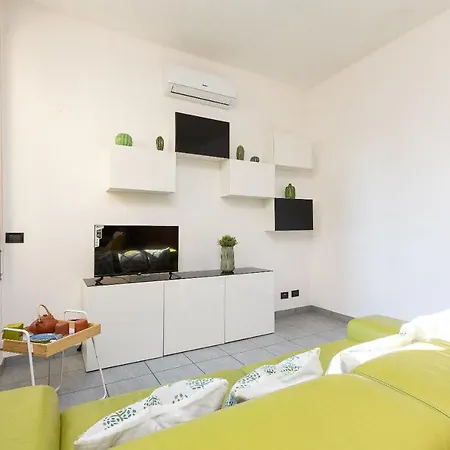 Paruta By In Apartment Rome