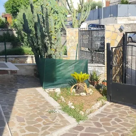 Holiday home Con Giardino Rome