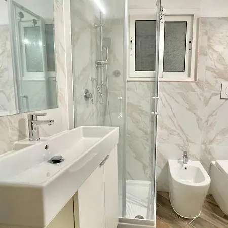 W Hydromassage&sauna 5min Colosseum Holiday home