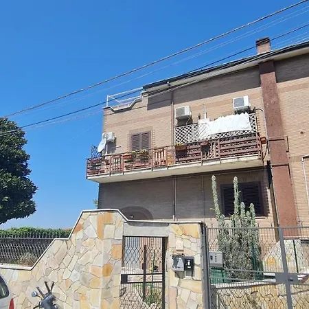 Holiday home Con Giardino