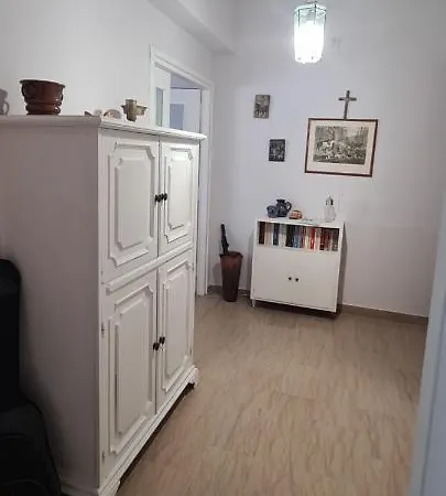 Center * Rome