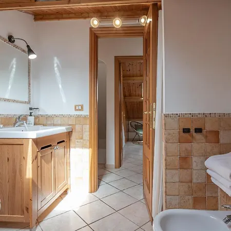 Villa Bbhome Domus Aquae Inside Of Appia Antica Park *