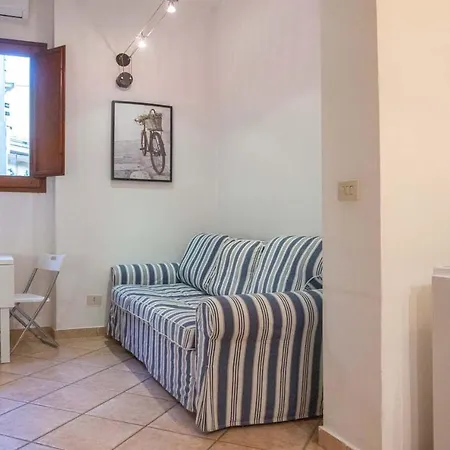 Monti Apartment *
