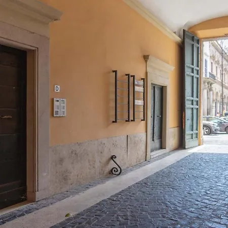 Piazza Venezia Charming & Bright * Rom
