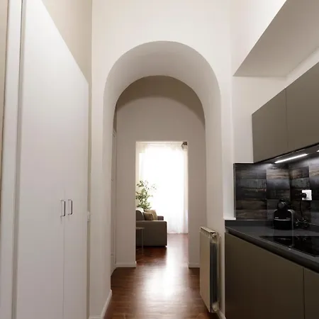Apartment Domus Flavia Close To Colosseum