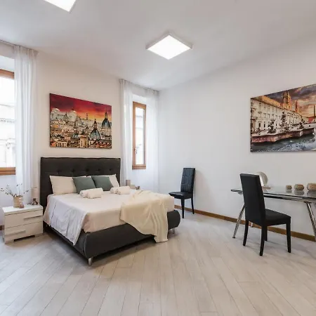 The Best Rent Spacious In Barberini Area Appartamento Roma