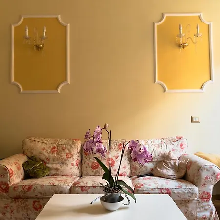 Borghese Magnolia Apartment Rome