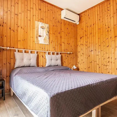 Yourquadrarooms Bed & Breakfast Rome