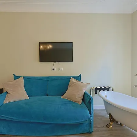 Art House Suites56 Via Del Babuino 56