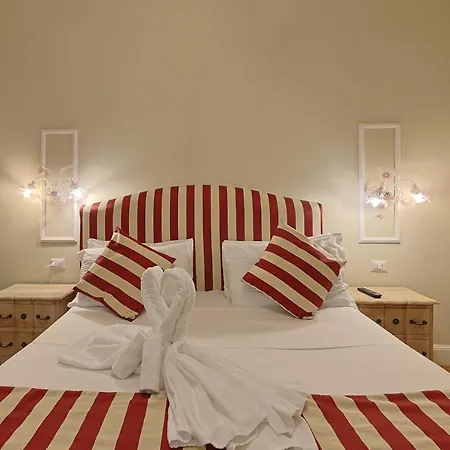 Art House Suites56 Via Del Babuino 56 Pensión