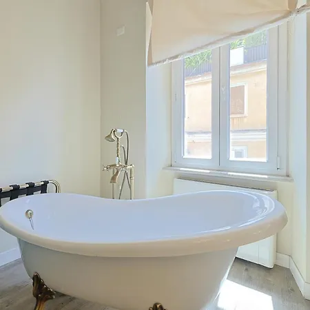 Art House Suites56 Via Del Babuino 56 Pensión *