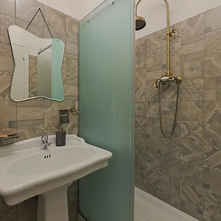 Art House Suites56 Via Del Babuino 56 Pensión *
