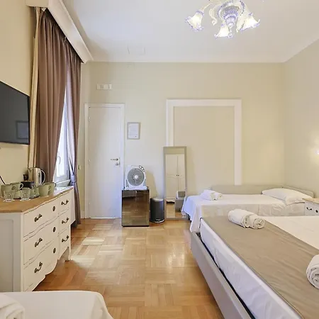 Maison d'hôtes Art House Suites56 Via Del Babuino 56