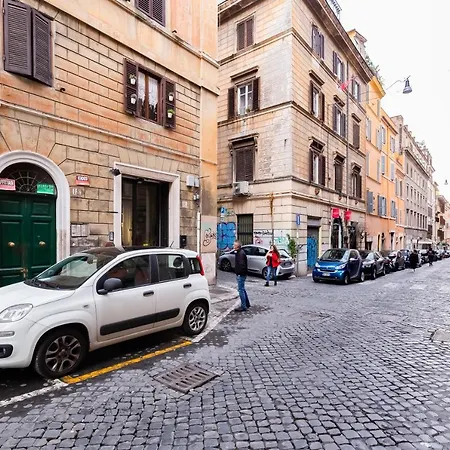 Monti Colosseum * Rome